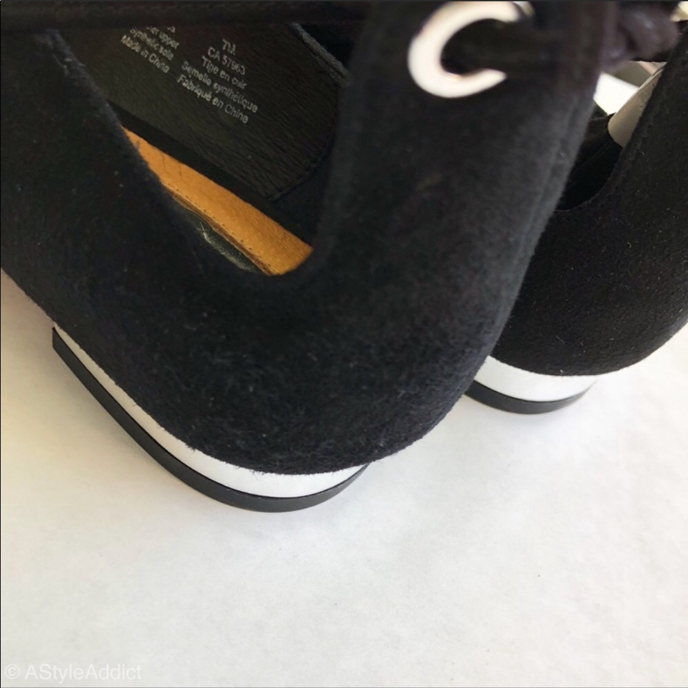 Halogen Nella Ghillie Flats in Black KidSuede - Picture 4 of 7